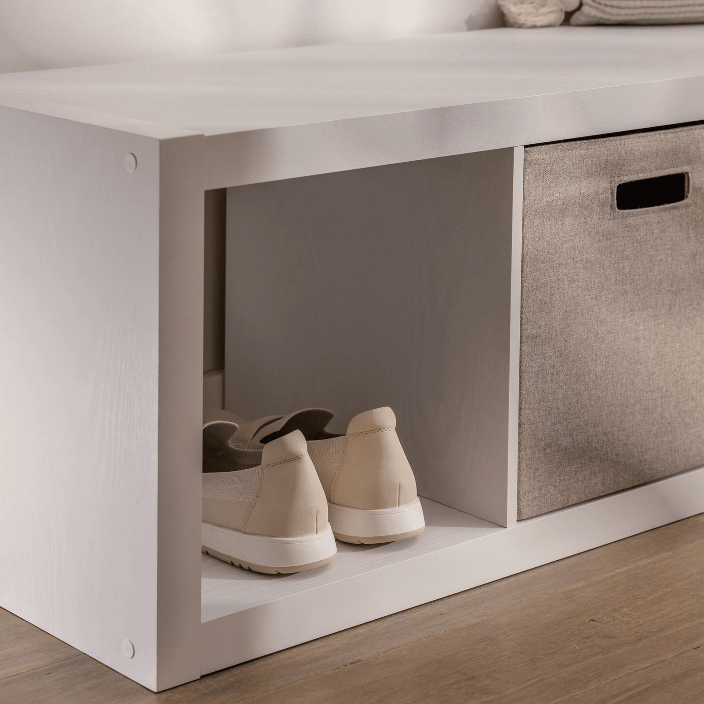 4 Cube Vertical Organizer