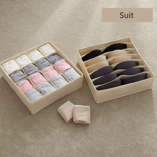 The storage box set is equipped with multiple compartments and can be used for pull-out fabric storage. Multiple compartments can store underwear/underwear/socks