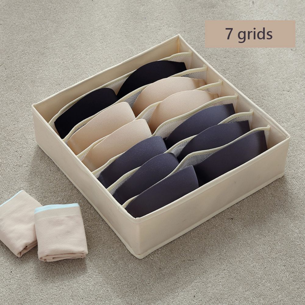 The storage box set is equipped with multiple compartments and can be used for pull-out fabric storage. Multiple compartments can store underwear/underwear/socks