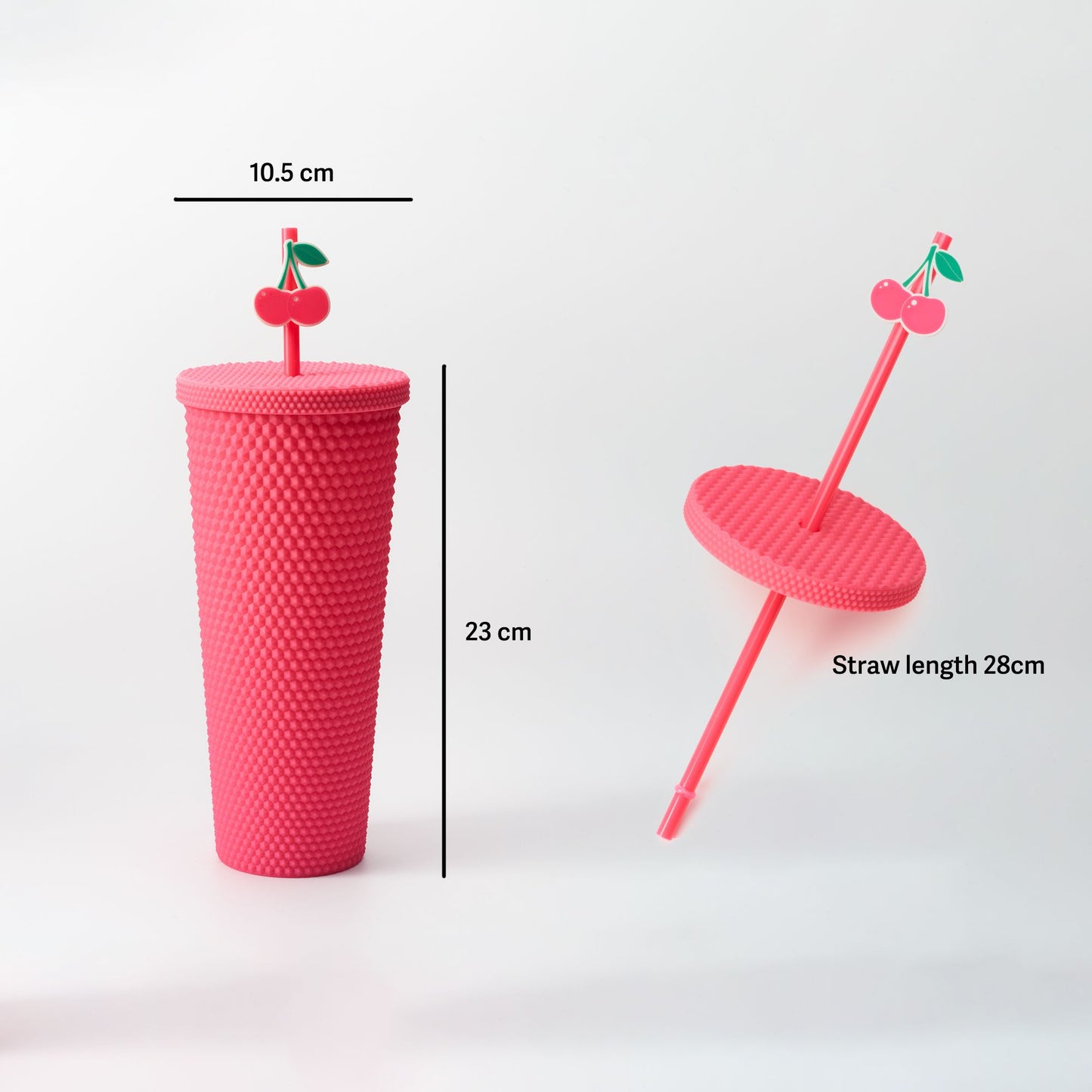 Full inlaid glass. Mattly black inlaid glass with a lid and straw. Repeatable double -wall insulation travel glass. Plastic acrylic soft color glass, suitable for ice coffee smoothies